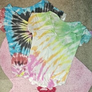 No Boundaries Tie-Dye Short Sleeve Tees - Multicolor